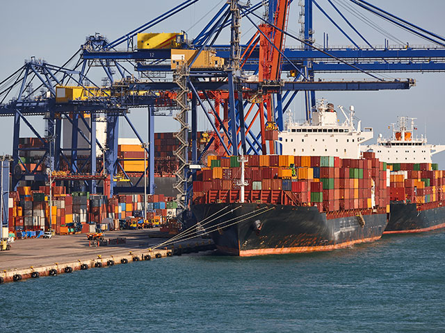 Ad ports processed 70,000 teus through fujairah, keeping uae supply chains uninterrupted