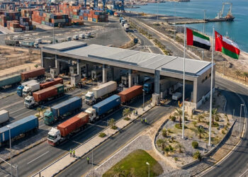 Sharjah launches integrated logistics corridor with oman, dispatches first shipments to sohar port